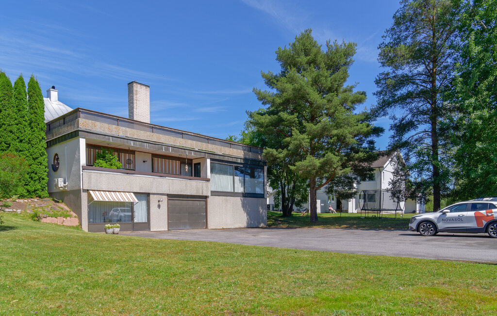 Feriehuse - Hultsfred/Vimmerby , Sverige - S35728 13