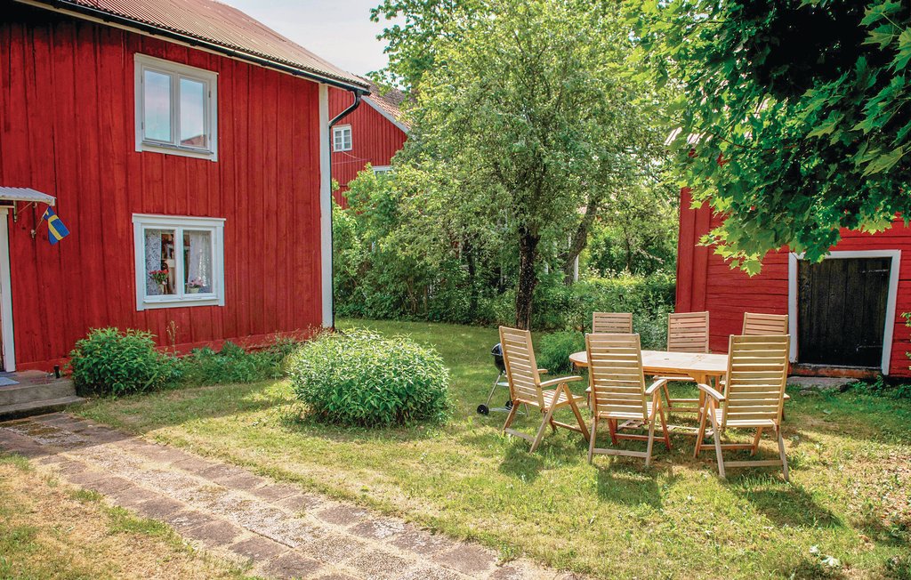 Stuga i Vimmerby, 6 bäddar – bild 2 av 5