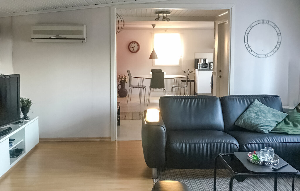 Stuga i Mönsterås, 6 bäddar – bild 4 av 5