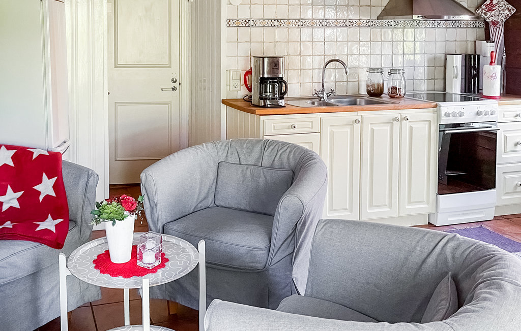 Stuga i Västervik, 4 bäddar – bild 4 av 5