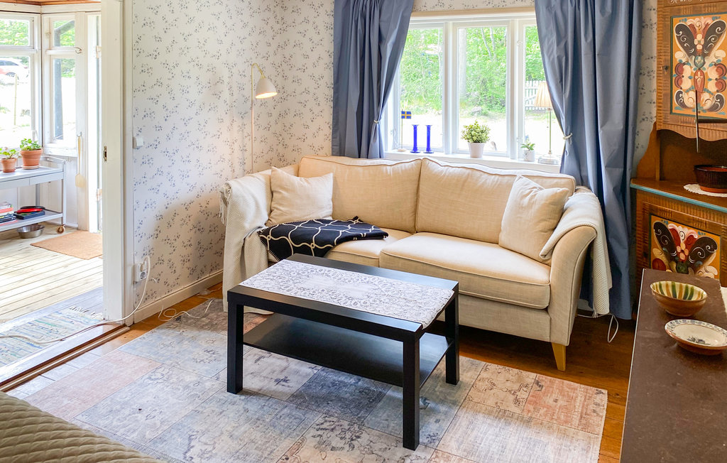 Stuga i Färjestaden, 3 bäddar – bild 3 av 5