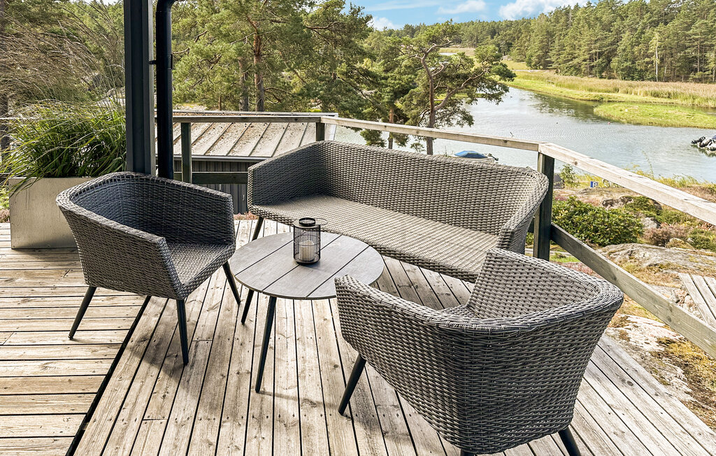 Stuga i Loftahammar, 4 bäddar – bild 2 av 5