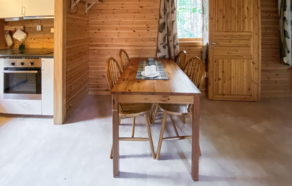 Stuga i Nybro, 4 bäddar – bild 2 av 5