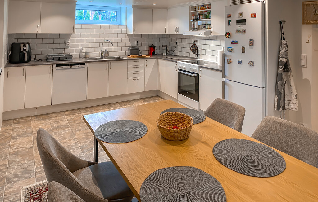 Lägenhet i Vimmerby, 4 bäddar – bild 4 av 5