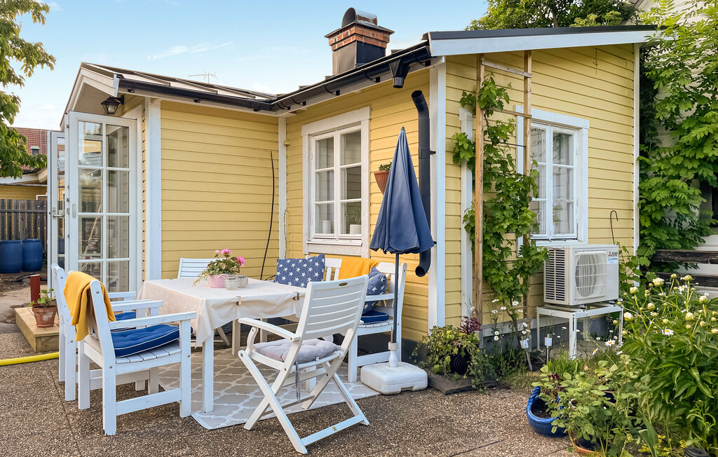Semesterhus - Västervik , Sverige
