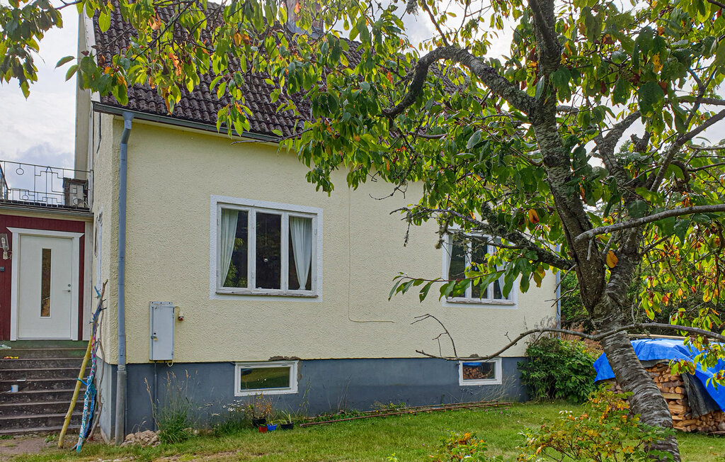 Semesterhus - Högsby , Sverige