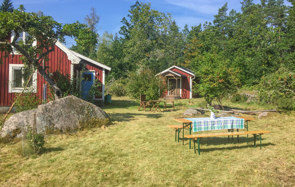 Stuga i Rockneby, 4 bäddar – bild 2 av 5
