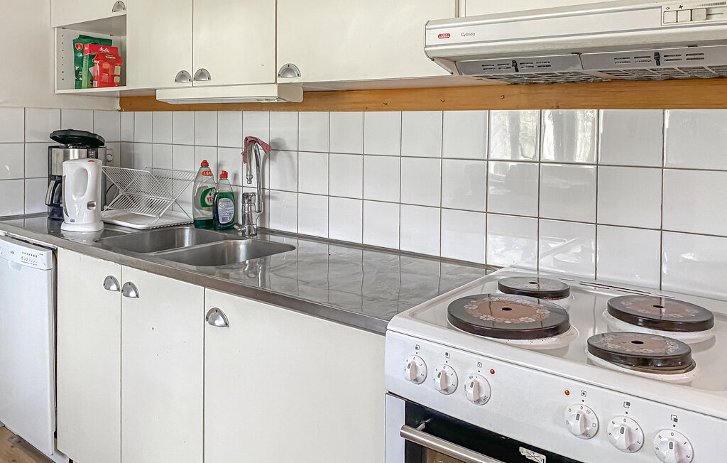 Stuga i Nybro, 4 bäddar – bild 3 av 5