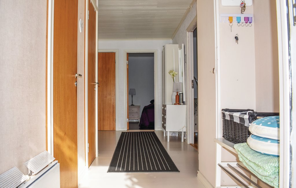 Semesterhus - Kolstad , Sverige - S41306 13