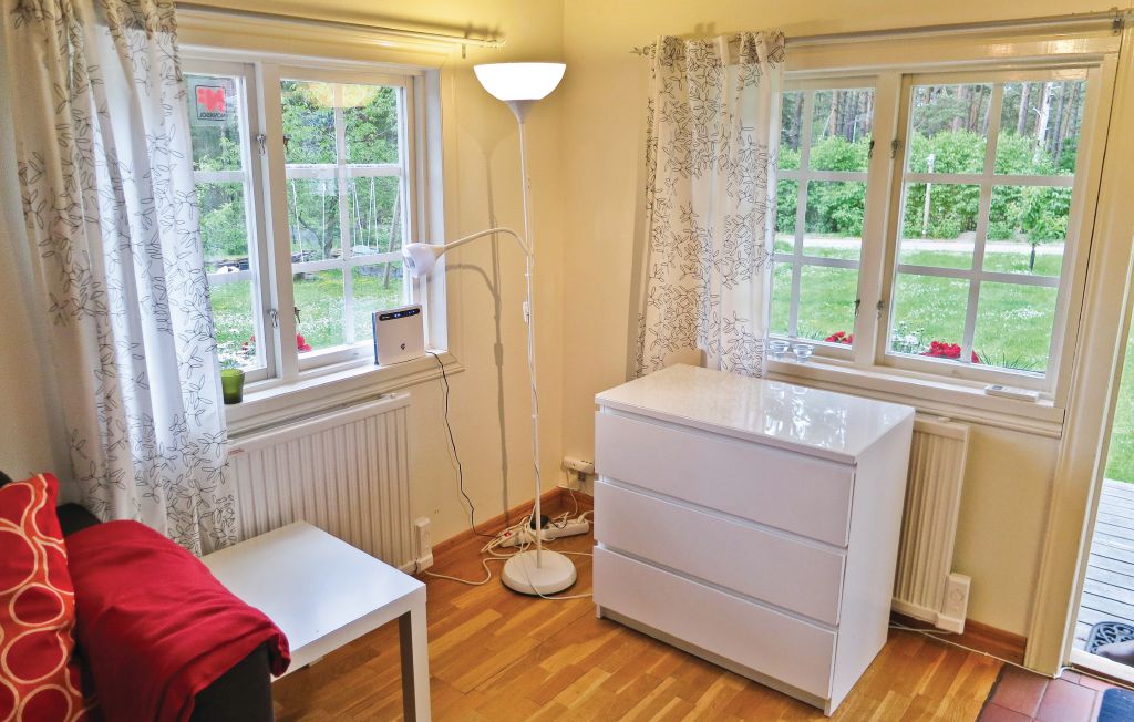 Stuga i Färjestaden, 2 bäddar – bild 3 av 5