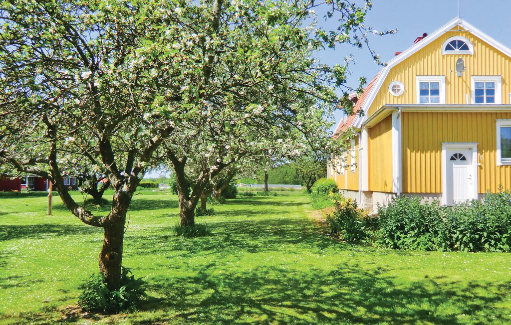 Stuga i Färjestaden, 12 bäddar – bild 2 av 5