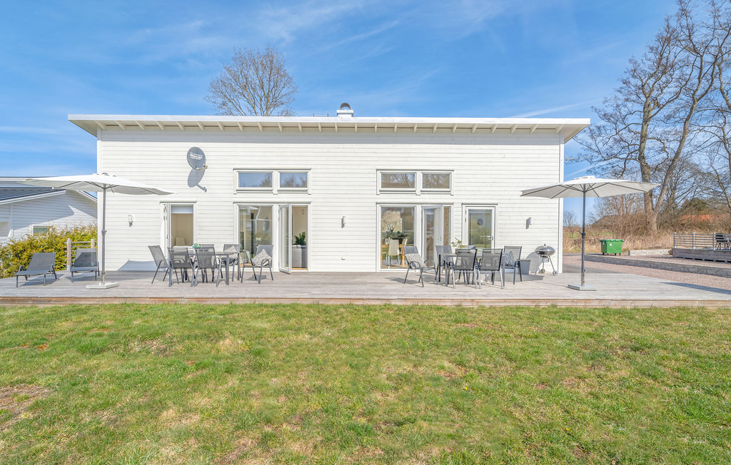 Semesterhus - Köpingsvik , Sverige