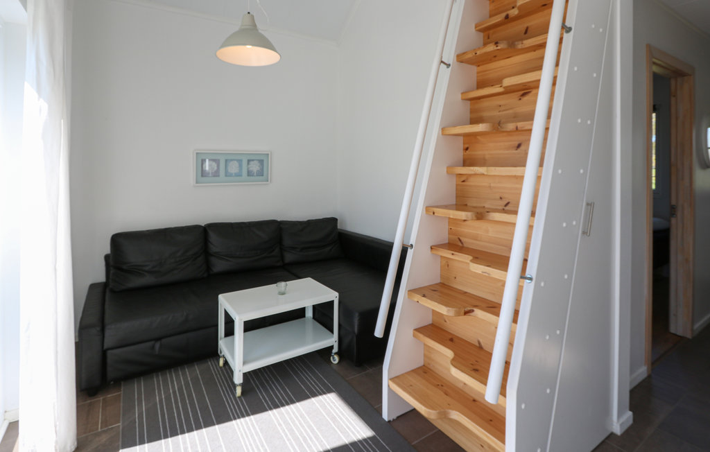 Stuga i Löttorp, 6 bäddar – bild 3 av 5