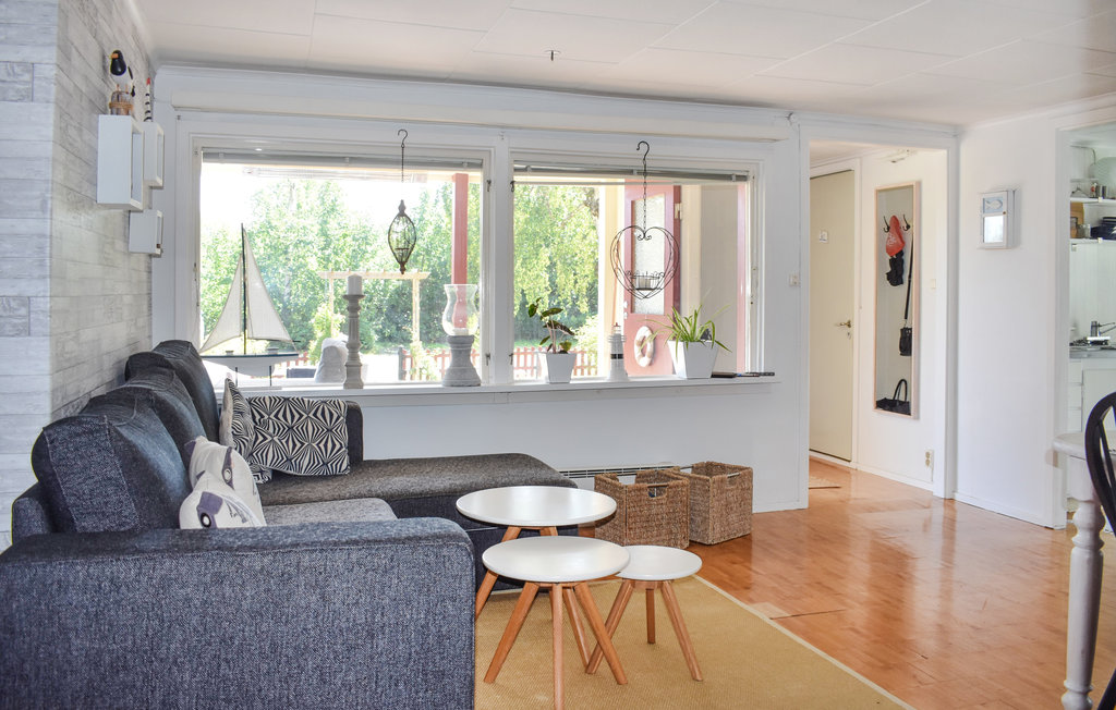 Stuga i Färjestaden, 10 bäddar – bild 3 av 5