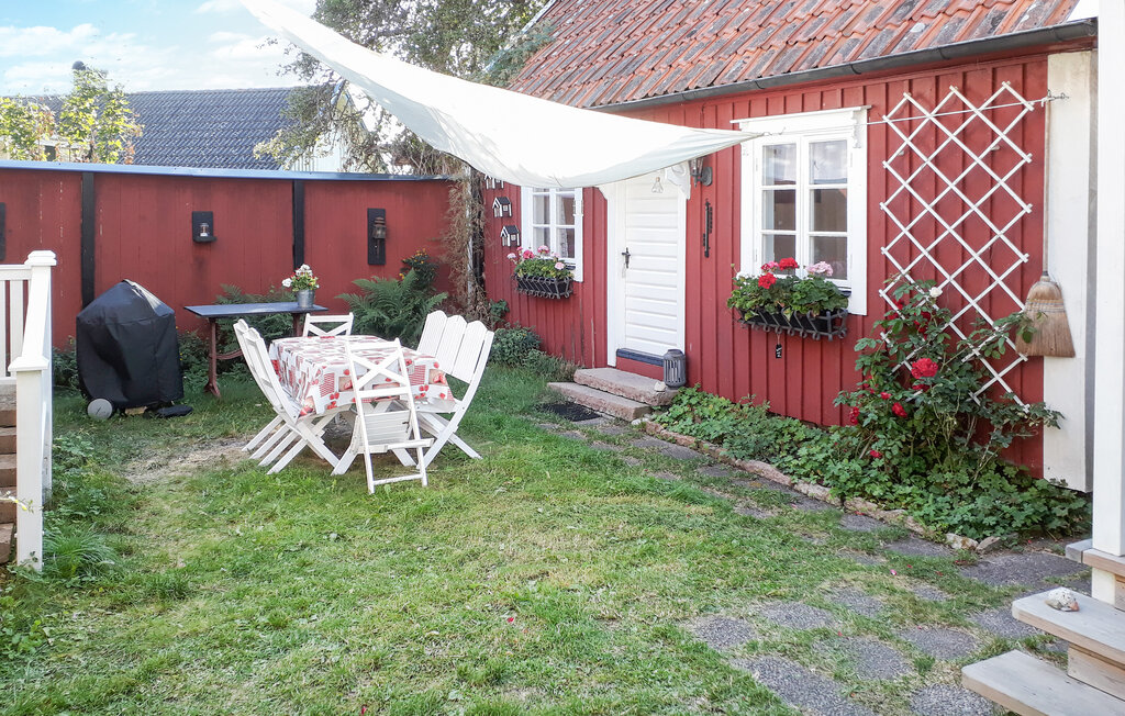 Stuga i Löttorp, 10 bäddar – bild 2 av 5