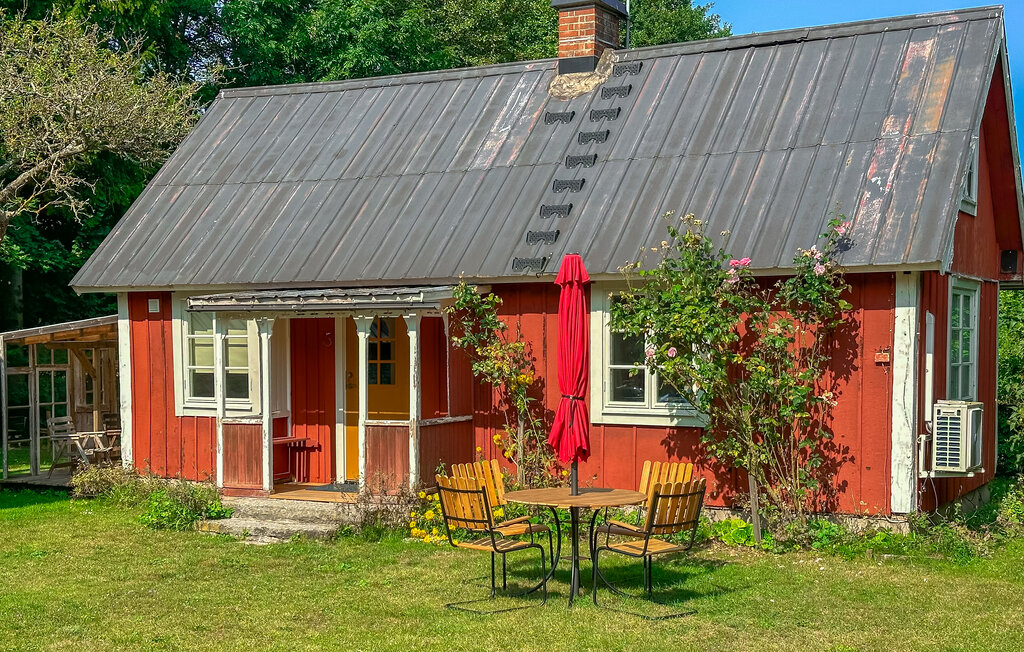 Stuga i Löttorp, 4 bäddar – bild 4 av 5