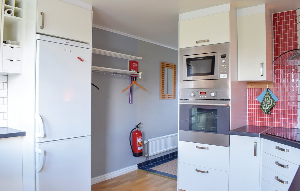 Semesterhus - Halla/Dalhem , Sverige - S42123 15