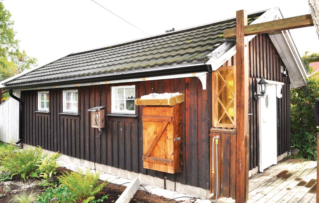 Stuga i Lärbro, 2 bäddar – bild 3 av 5