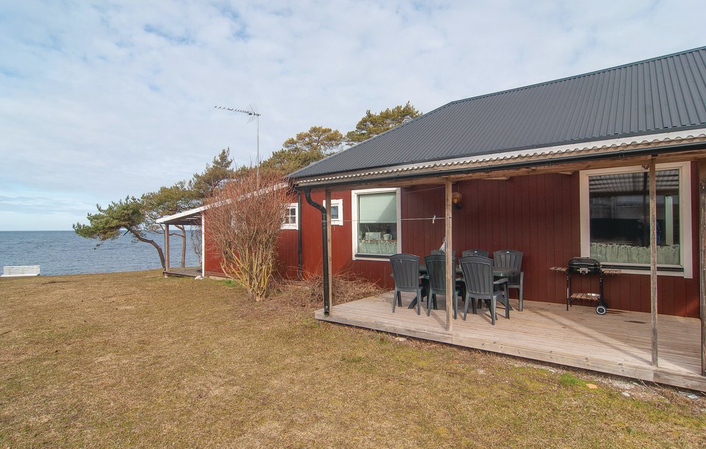 Semesterhus - Brissund , Sverige