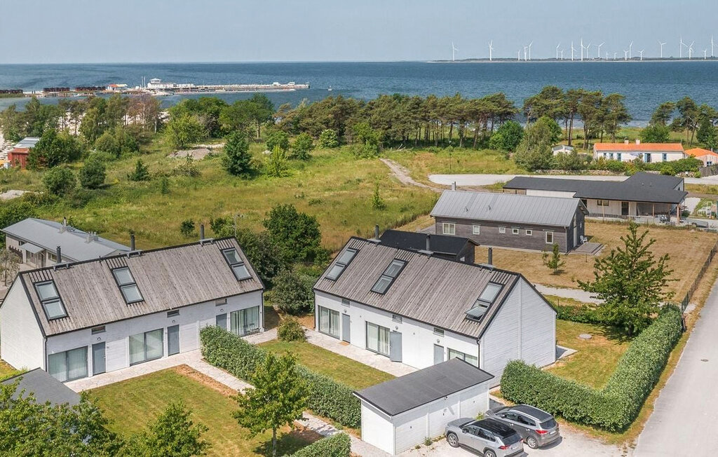 Semesterhus - Burgsvik , Sverige