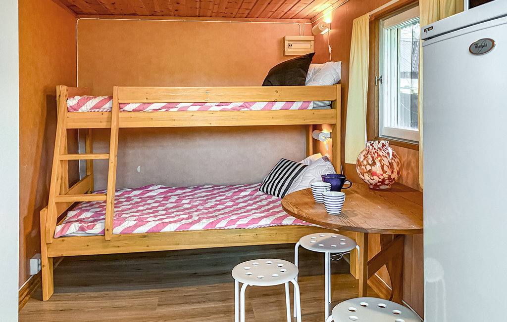 Stuga i Visby, 3 bäddar – bild 2 av 4