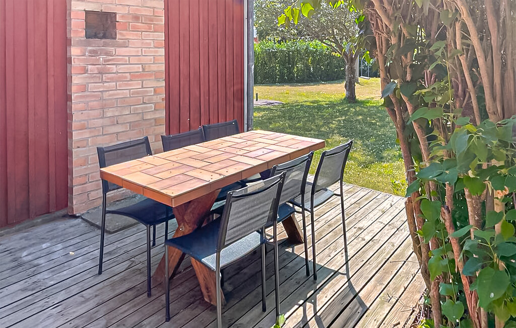 Stuga i Klintehamn, 5 bäddar – bild 2 av 5