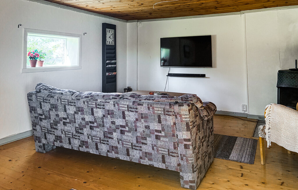 Stuga i Lärbro, 4 bäddar – bild 3 av 5