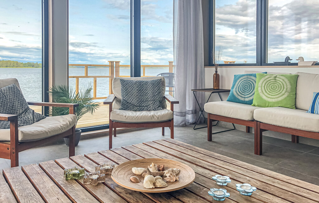 Feriehus - Strängnäs , Sverige - S44963 20