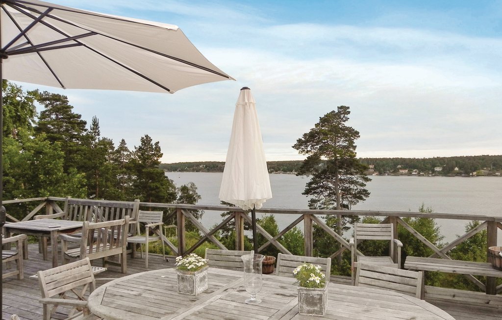 Stuga i Vaxholm, 6 bäddar – bild 2 av 5