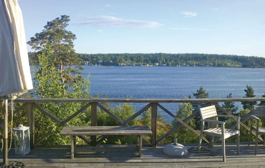 Stuga i Vaxholm, 6 bäddar – bild 3 av 5