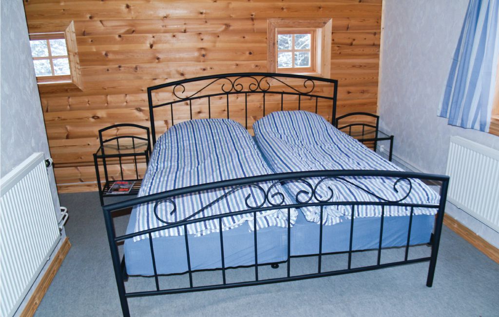 Semesterhus - Lesjöfors , Sverige - S45469 14
