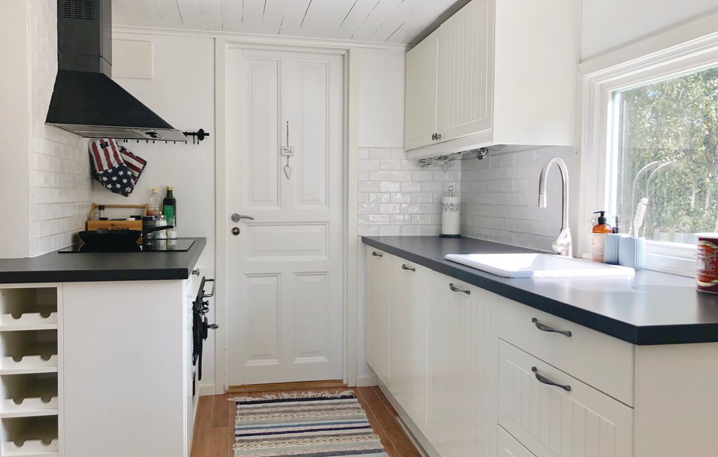Semesterhus - Kristinehamn , Sverige - S45817 9