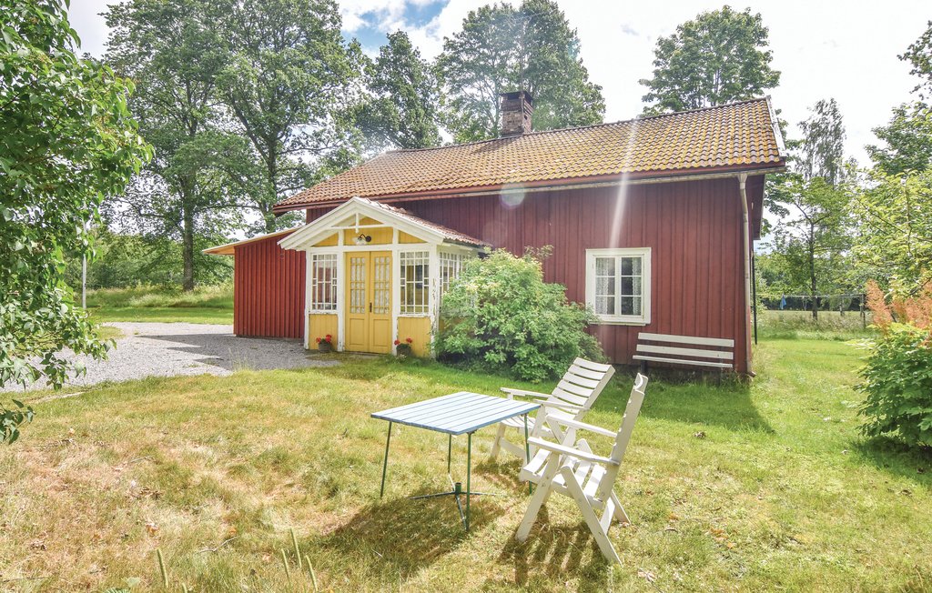 Stuga i Brålanda, 6 bäddar – bild 3 av 5