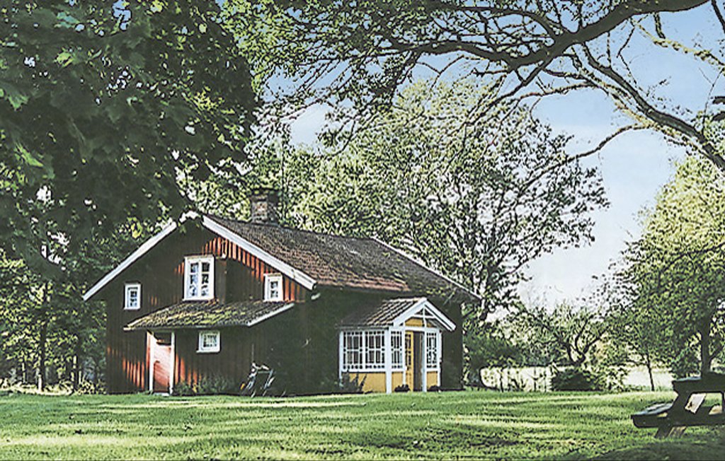 Stuga i Brålanda, 6 bäddar – bild 4 av 5
