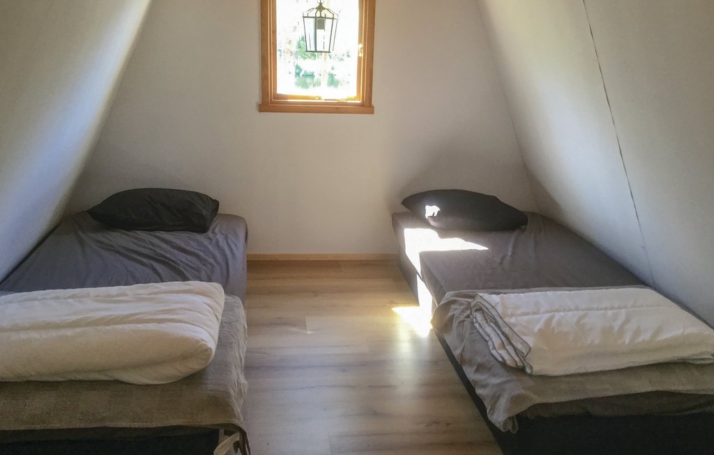 Semesterhus - Falun , Sverige - S47150 13