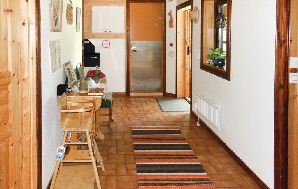 Semesterhus - Kälarne , Sverige - S49176 33