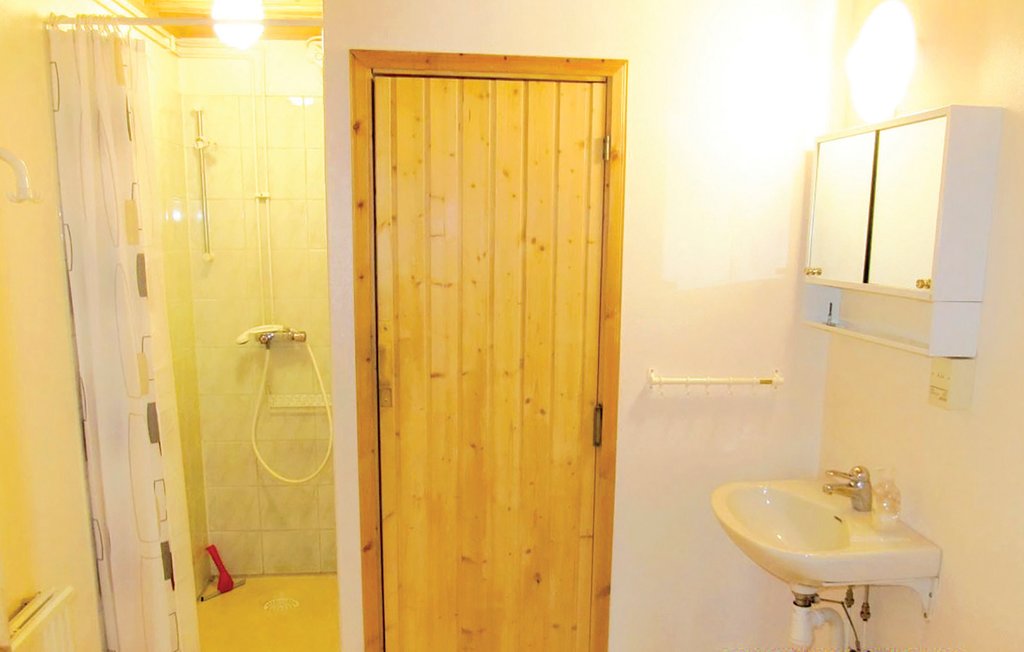Semesterhus - Hedeviken , Sverige - S49137 9