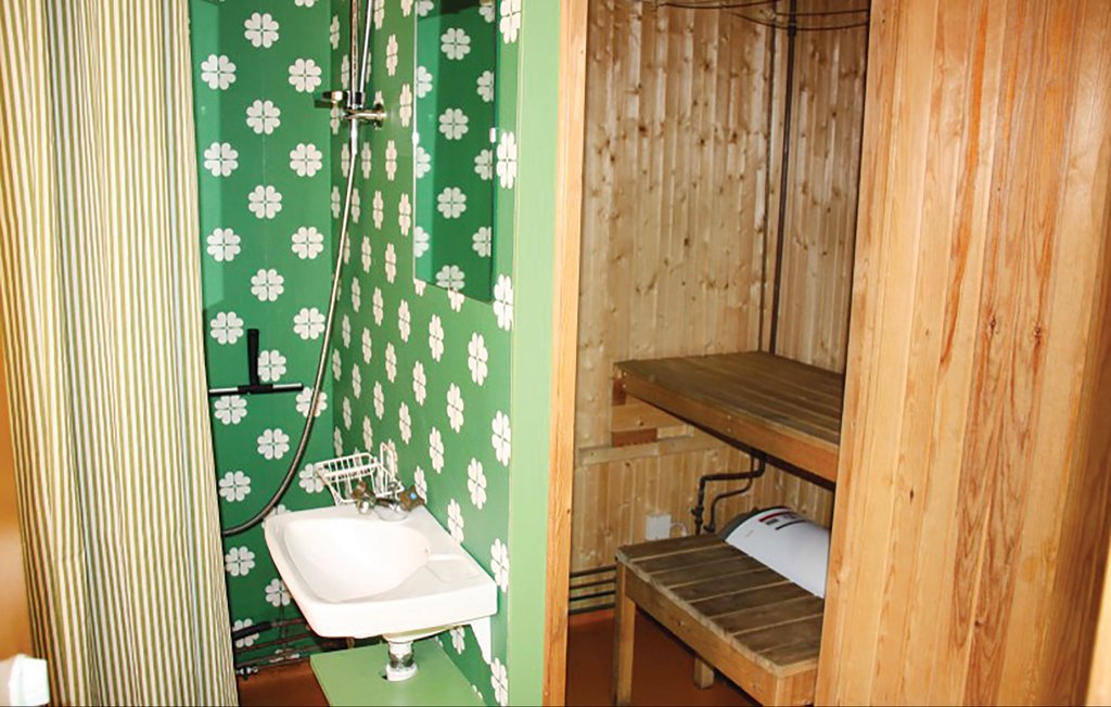Semesterhus - Gräftåvallen/Oviken , Sverige - S49180 15