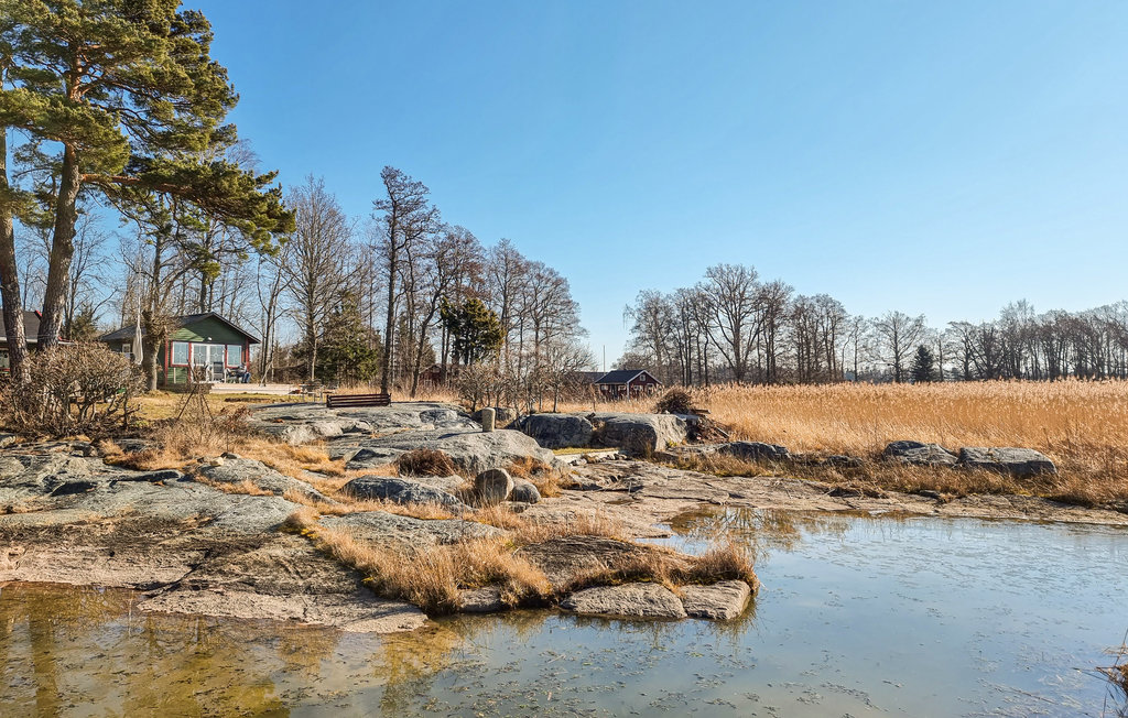 Semesterhus - Vänersnäs , Sverige