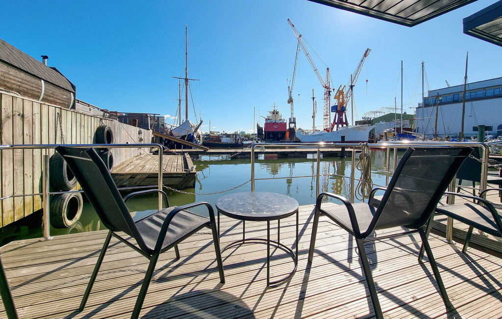 Flytande hus i Göteborg, 6 bäddar – bild 3 av 5