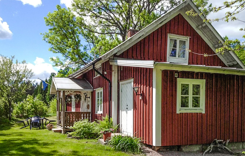Stuga i Överlida, 6 bäddar – bild 2 av 5
