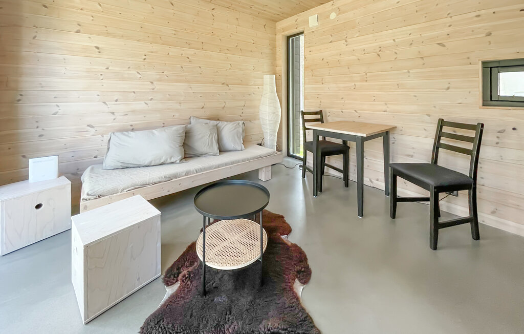 Stuga i Fristad, 3 bäddar – bild 3 av 5