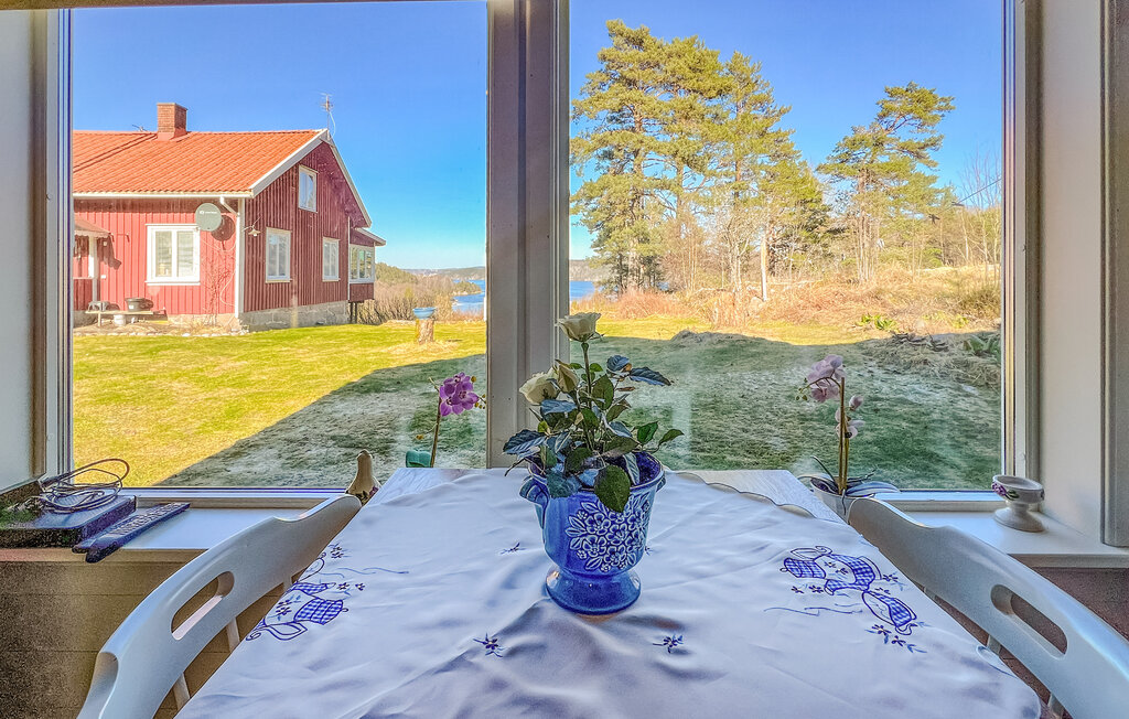 Stuga i Strömstad, 2 bäddar – bild 4 av 5