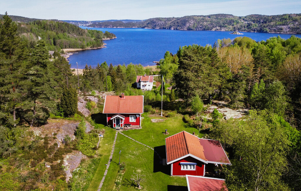 Stuga i Strömstad, 2 bäddar – bild 2 av 5