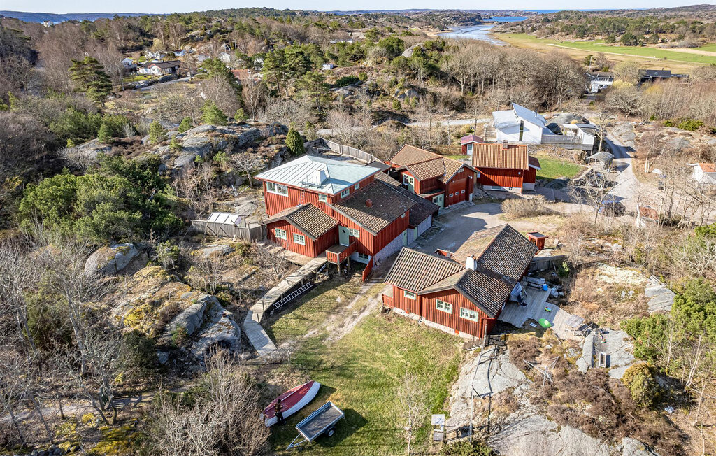 Stuga i Grundsund, 5 bäddar – bild 2 av 5