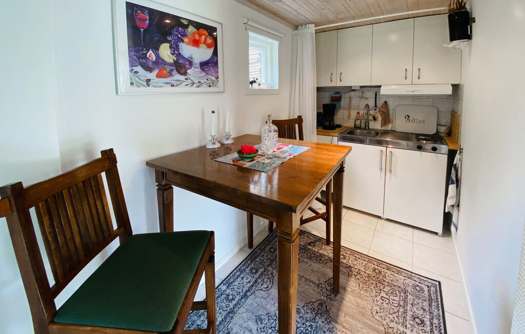 Stuga i Hamburgsund, 4 bäddar – bild 3 av 5