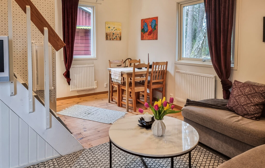 Stuga i Alingsås, 6 bäddar – bild 4 av 5