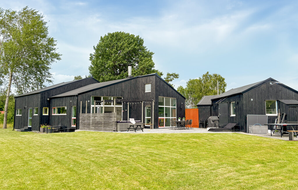 Semesterhus - Lerum / Gråbo , Sverige