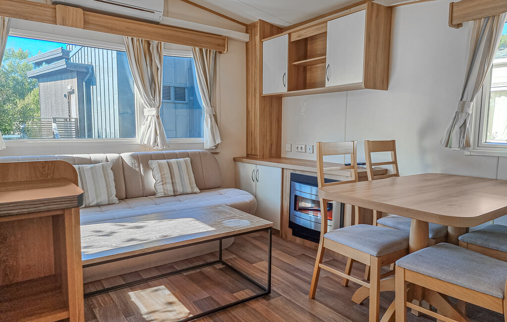 Semesterhus - Göteborg , Sverige - S51033 4