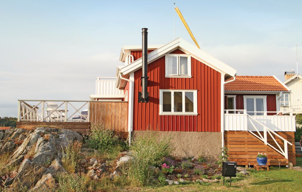 Dating i Rnnng. Lysekil has some interesting architecture dating back to its 19th-century spa days: old bathing huts and Curmans villor, the wooden seafront Dating i Rnnng